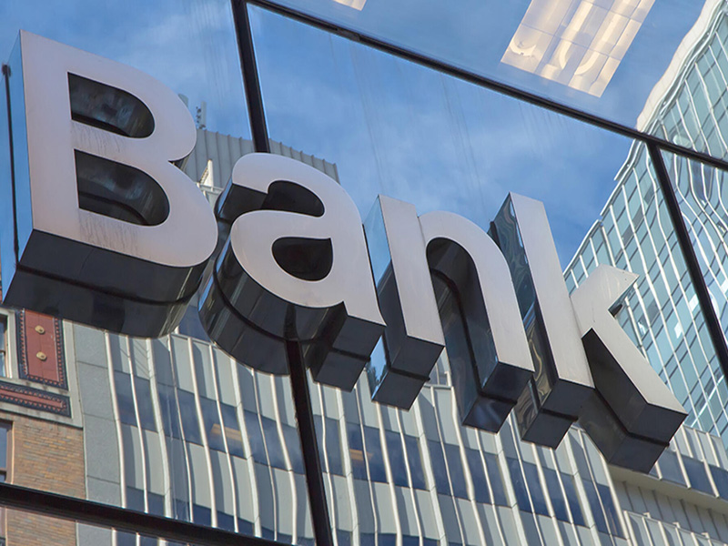 Banki wciąż nieprzyjazne dla klientów?