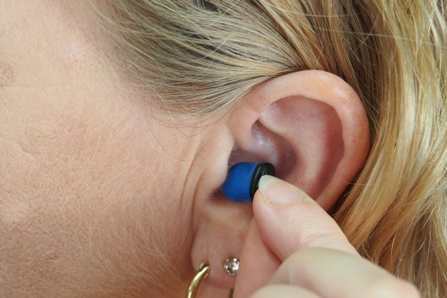 Ból ucha – przyczyny i leczenie